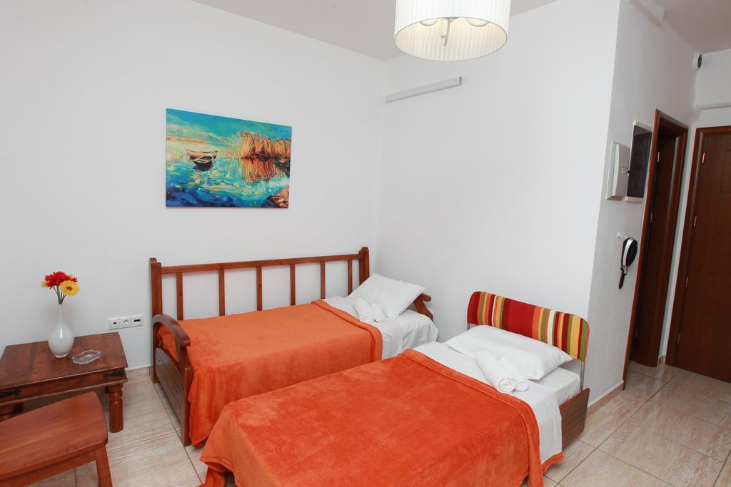 Kallisti Apartments Скиатос Номер фото