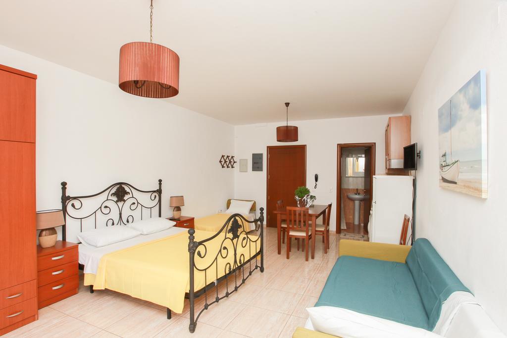 Kallisti Apartments Скиатос Номер фото