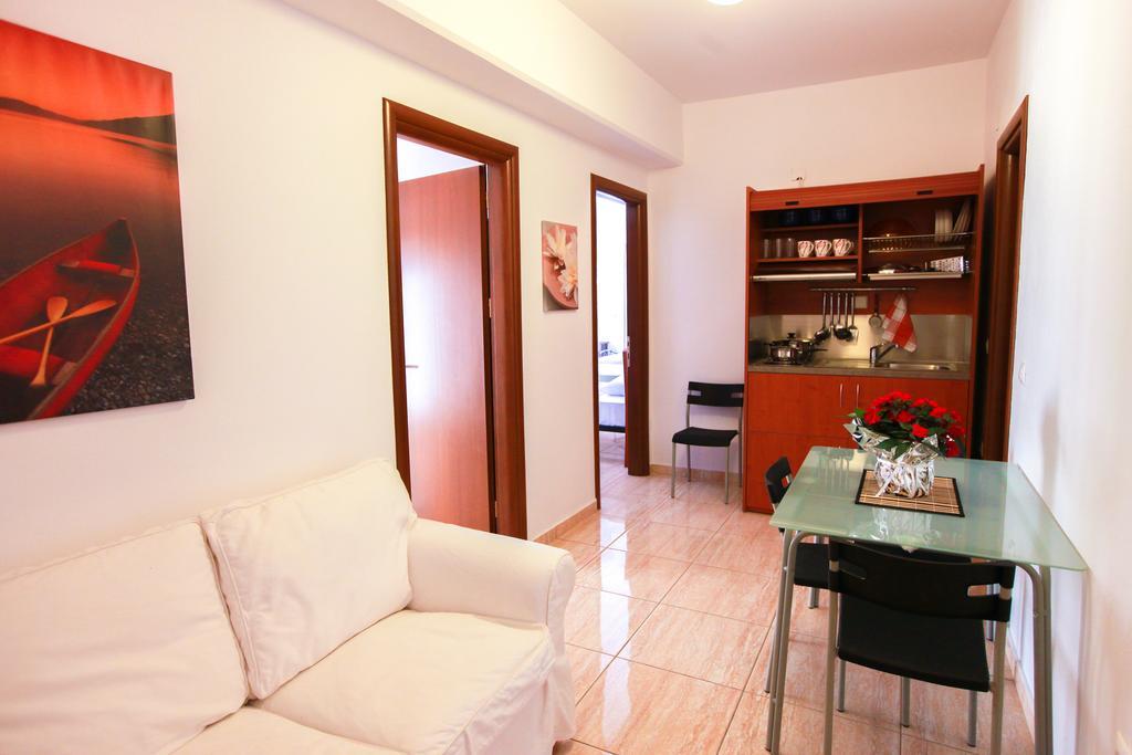 Kallisti Apartments Скиатос Номер фото