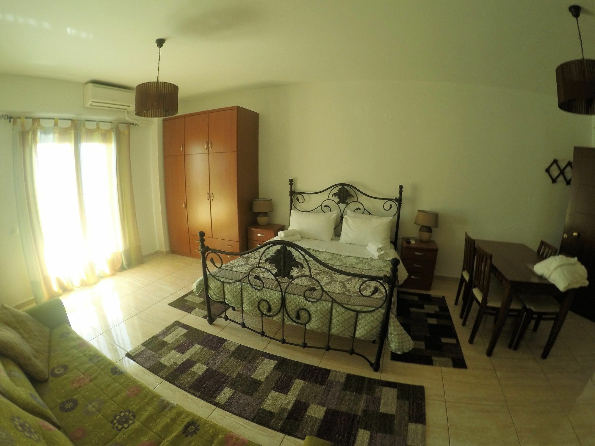 Kallisti Apartments Скиатос Экстерьер фото